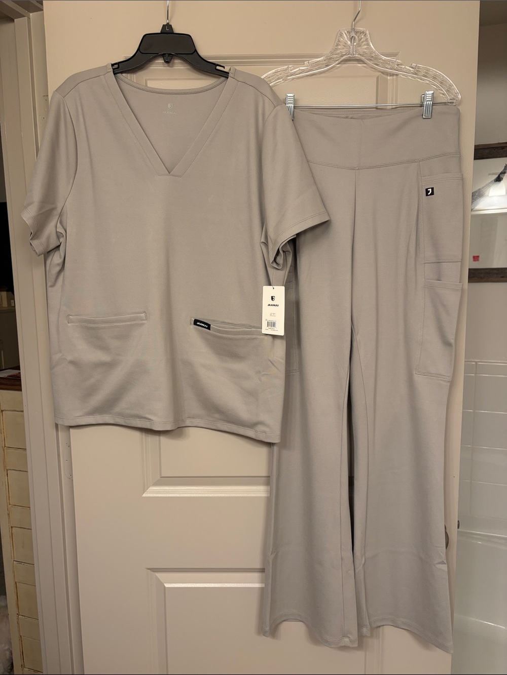 Jaanuu Light Gray Slim ULTRASOFT Scrub set